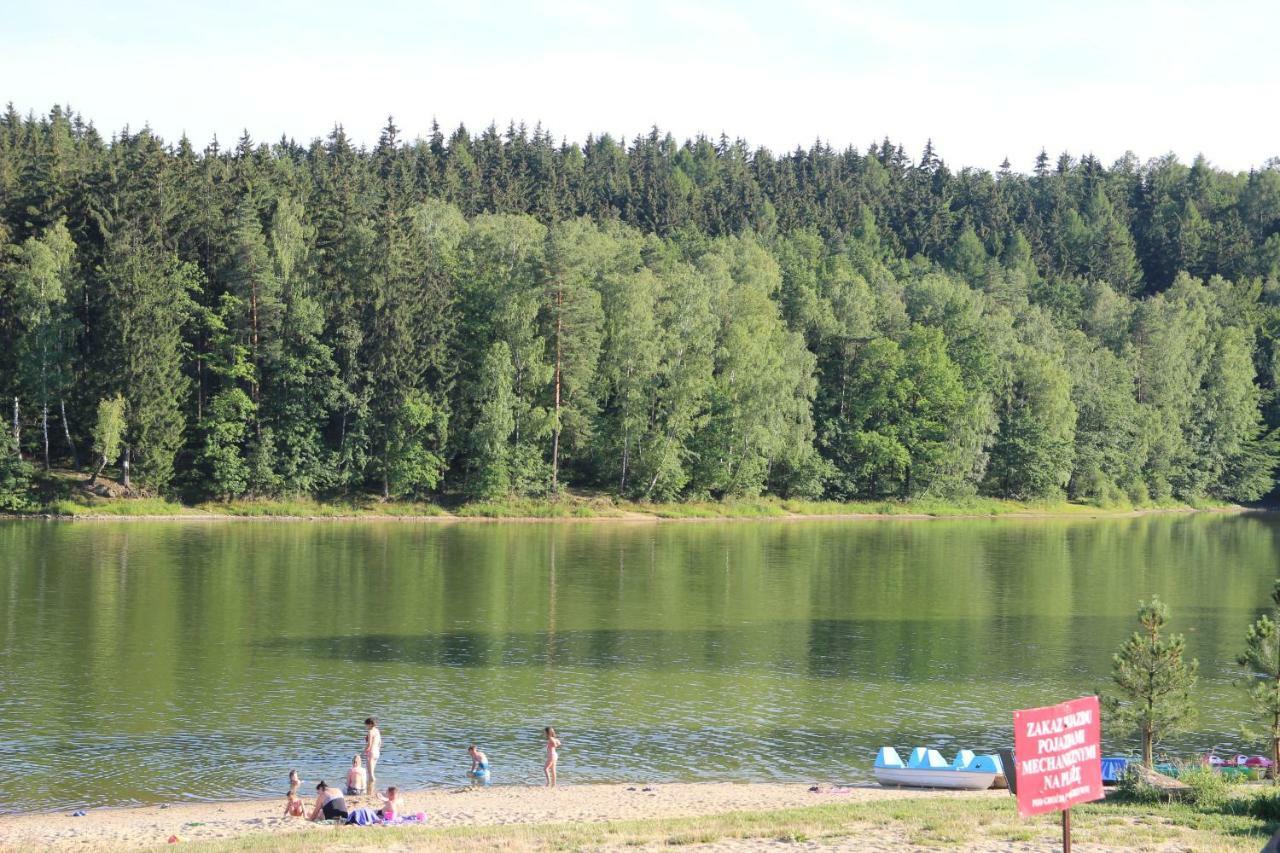 Domki Nad Jeziorem W Karlowicach Karlowice 외부 사진